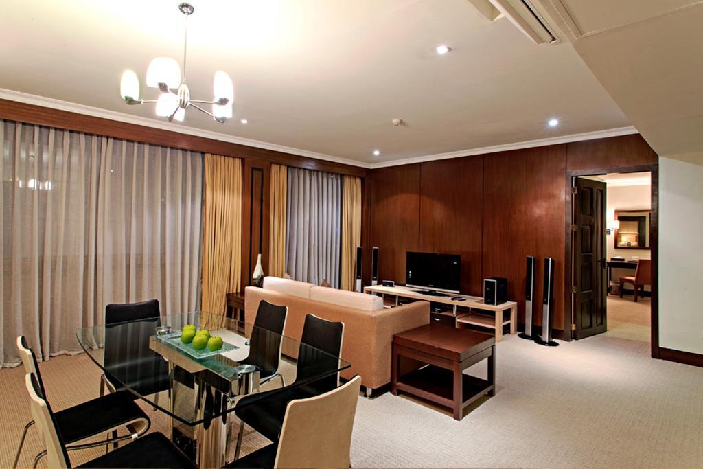 Cebu Parklane International Hotel Экстерьер фото