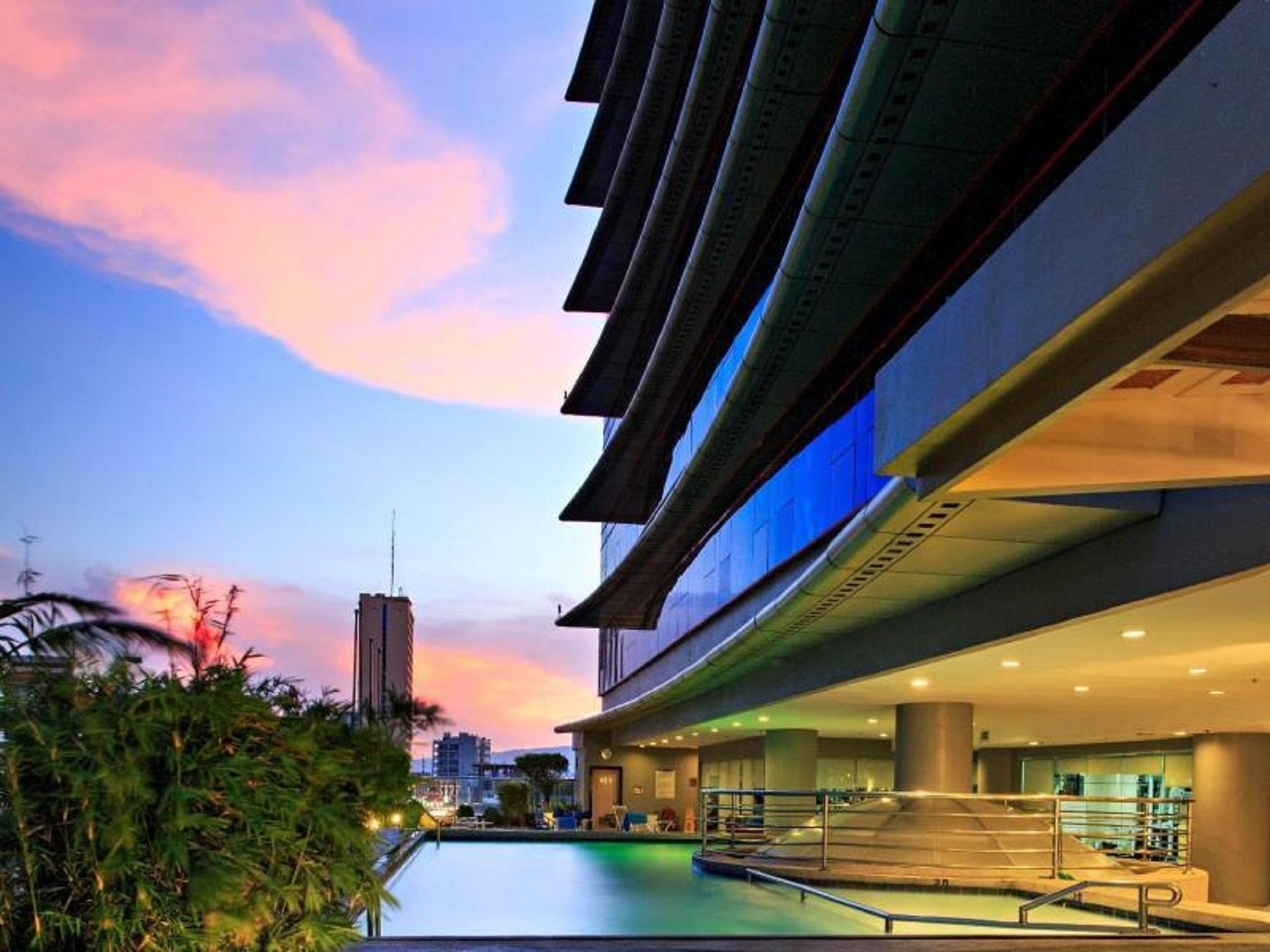 Cebu Parklane International Hotel Экстерьер фото