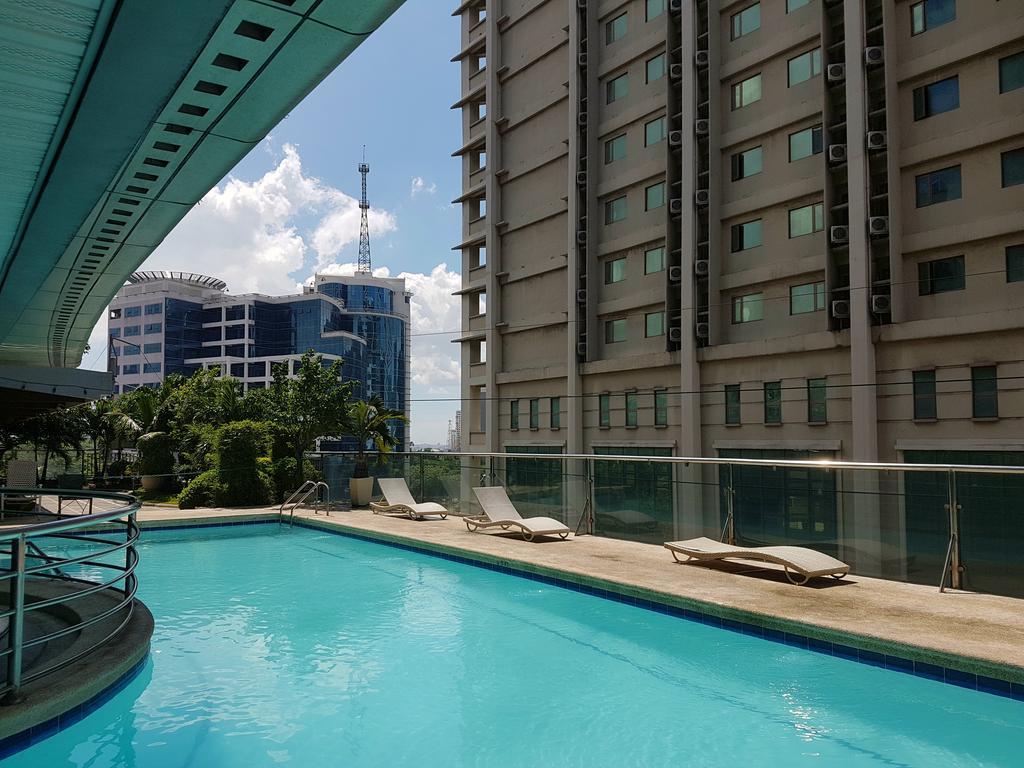Cebu Parklane International Hotel Экстерьер фото