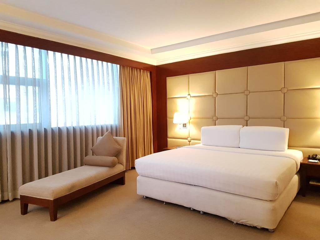 Cebu Parklane International Hotel Экстерьер фото