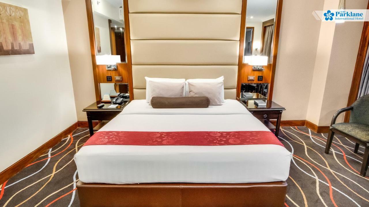 Cebu Parklane International Hotel Экстерьер фото